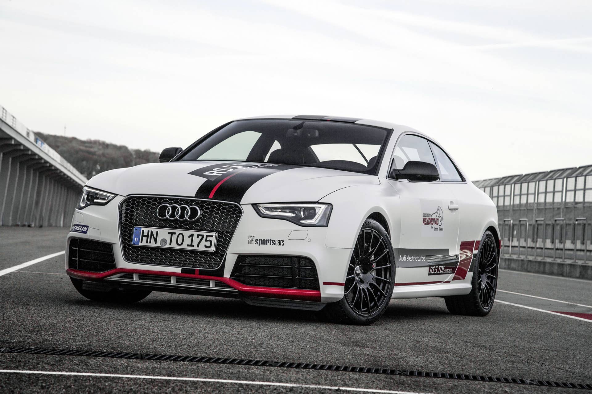 Audi RS5 TDI Competition Concept front 3/4