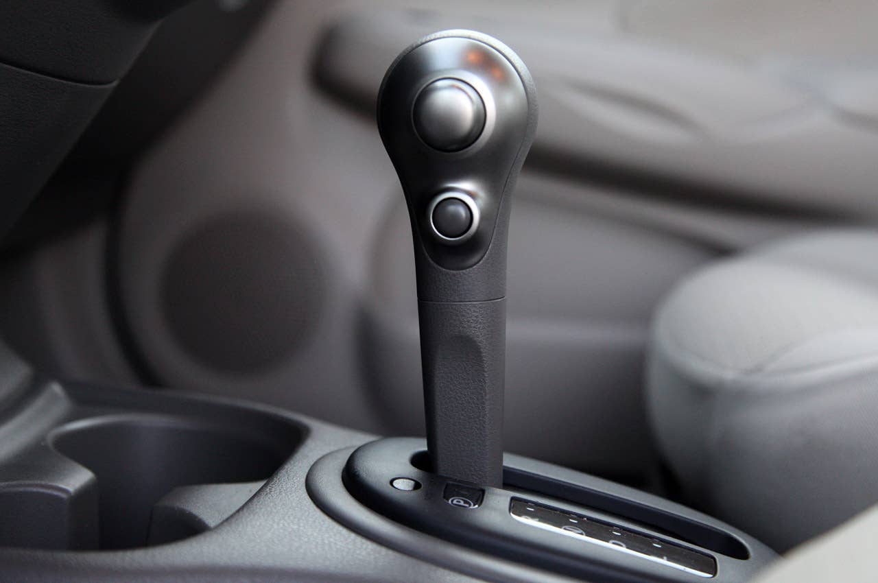2012 Nissan Versa Sedan shifter