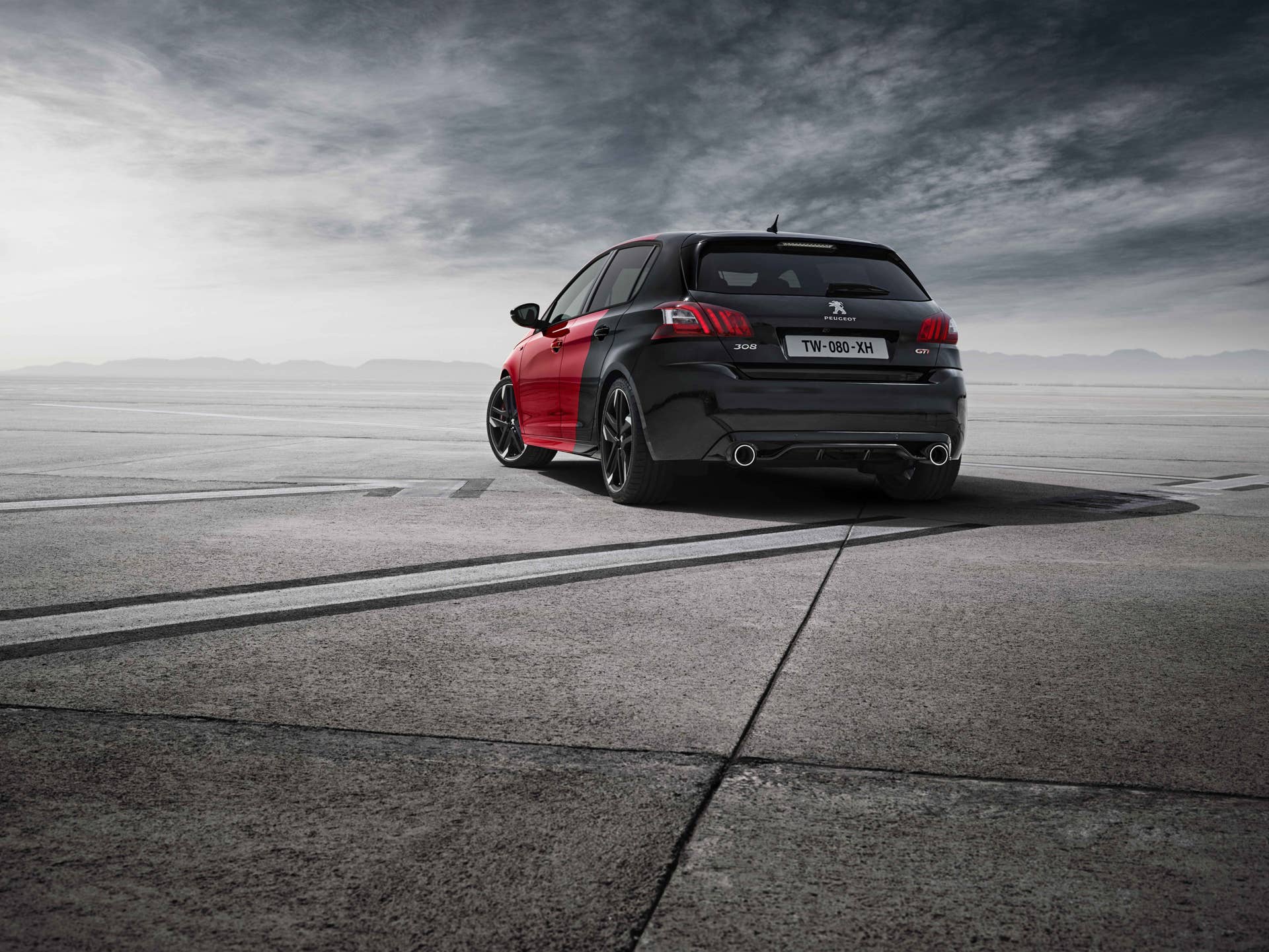 Peugeot 308 GTi rear 3/4