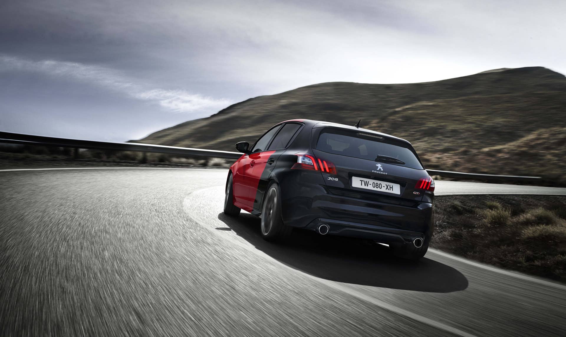 Peugeot 308 GTi rear motion