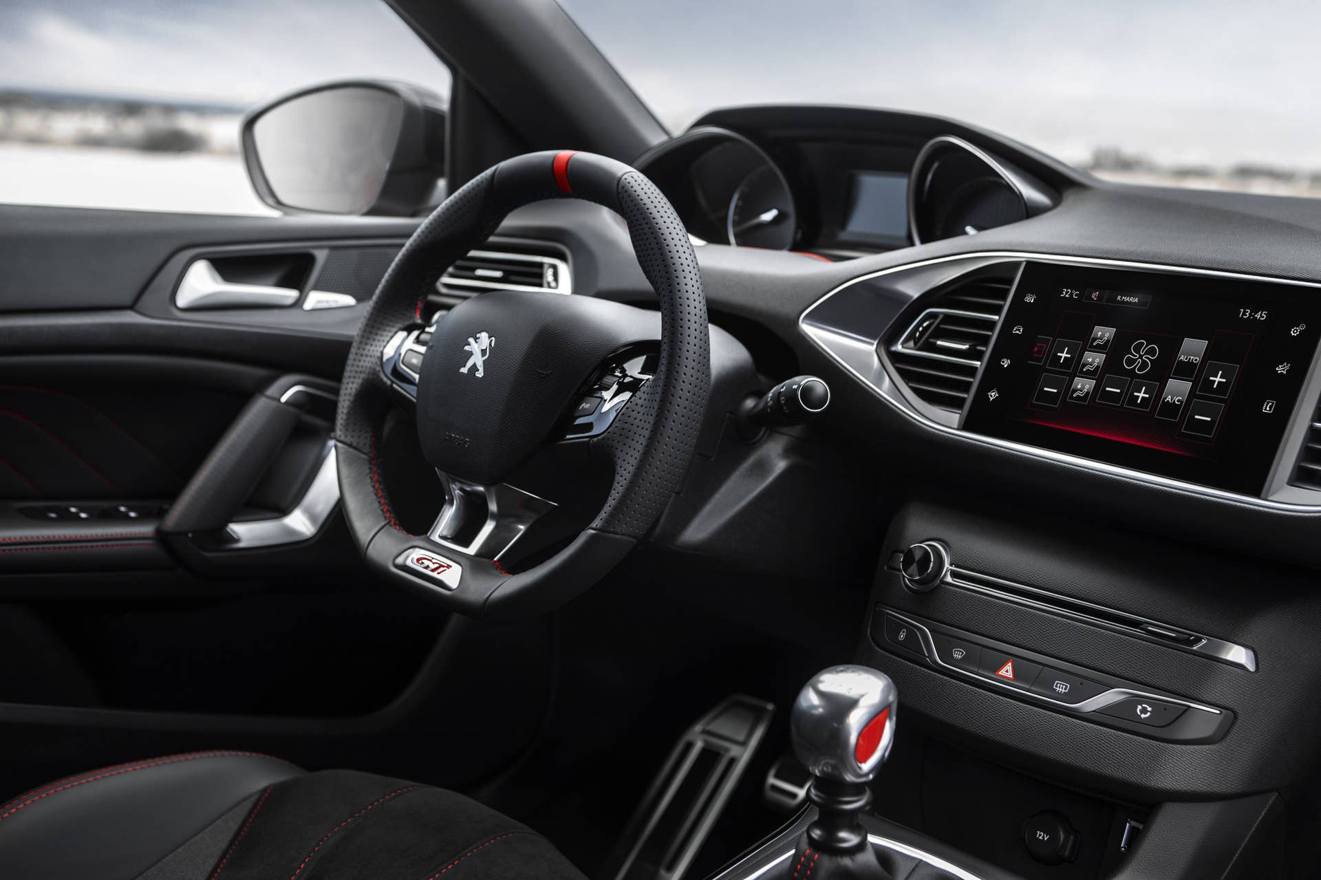 Peugeot 308 GTi interior dashboard