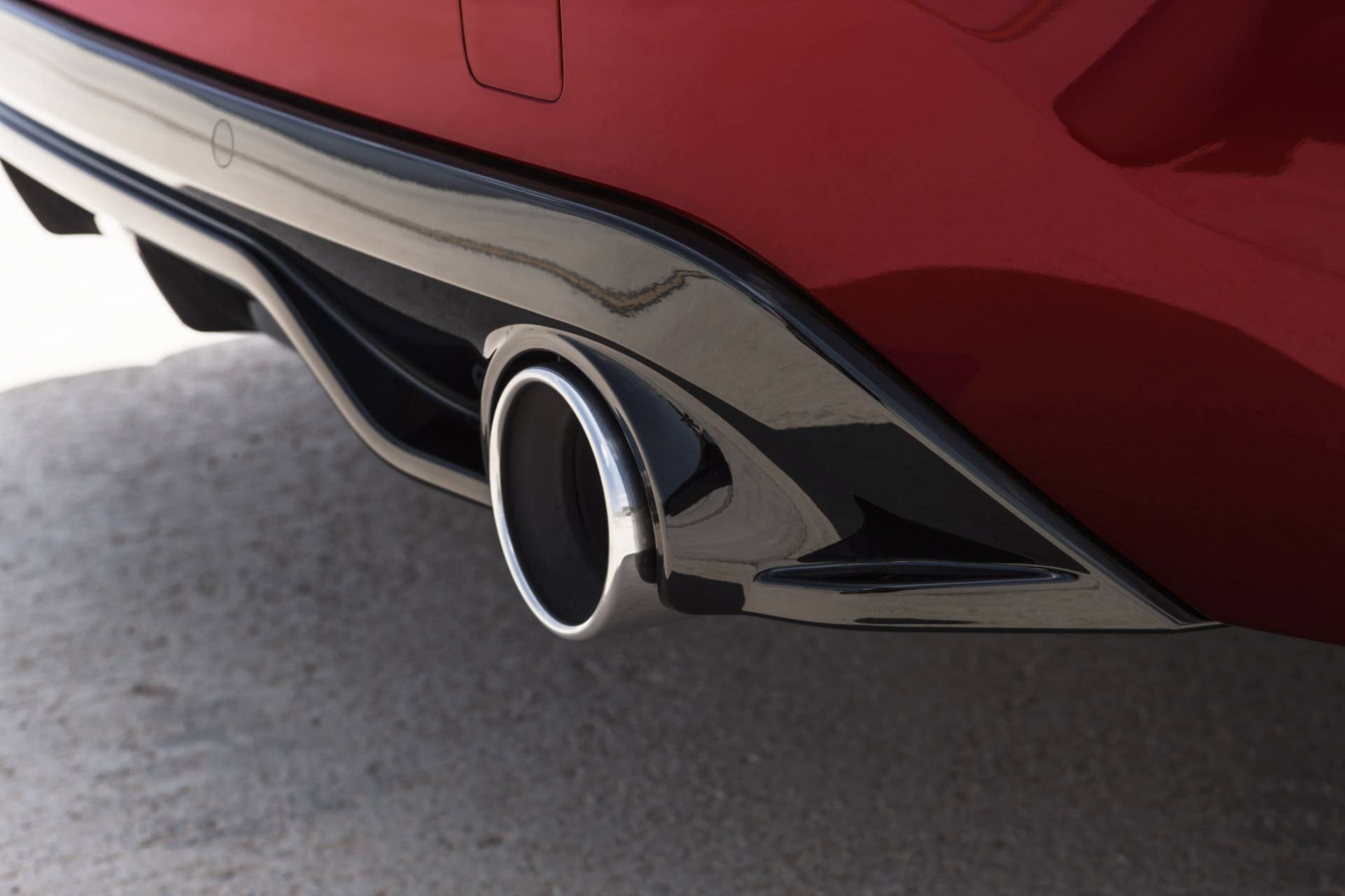 Peugeot 308 GTi exhaust pipe