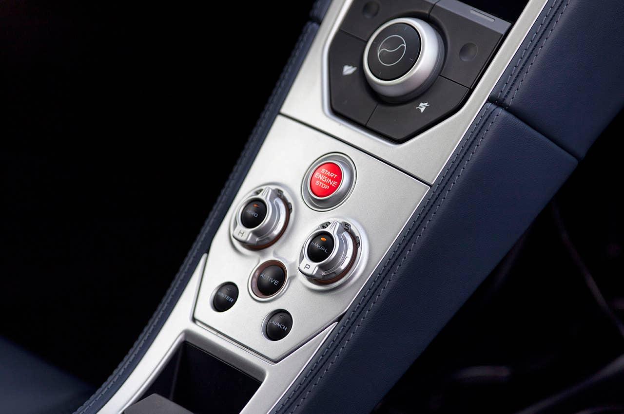 2012 McLaren MP4-12C center console