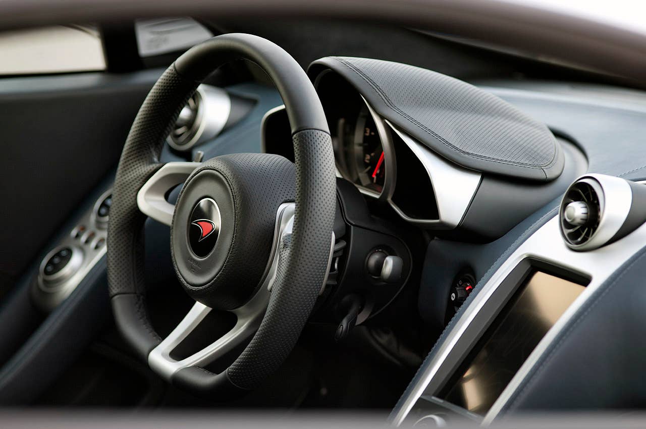 2012 McLaren MP4-12C interior