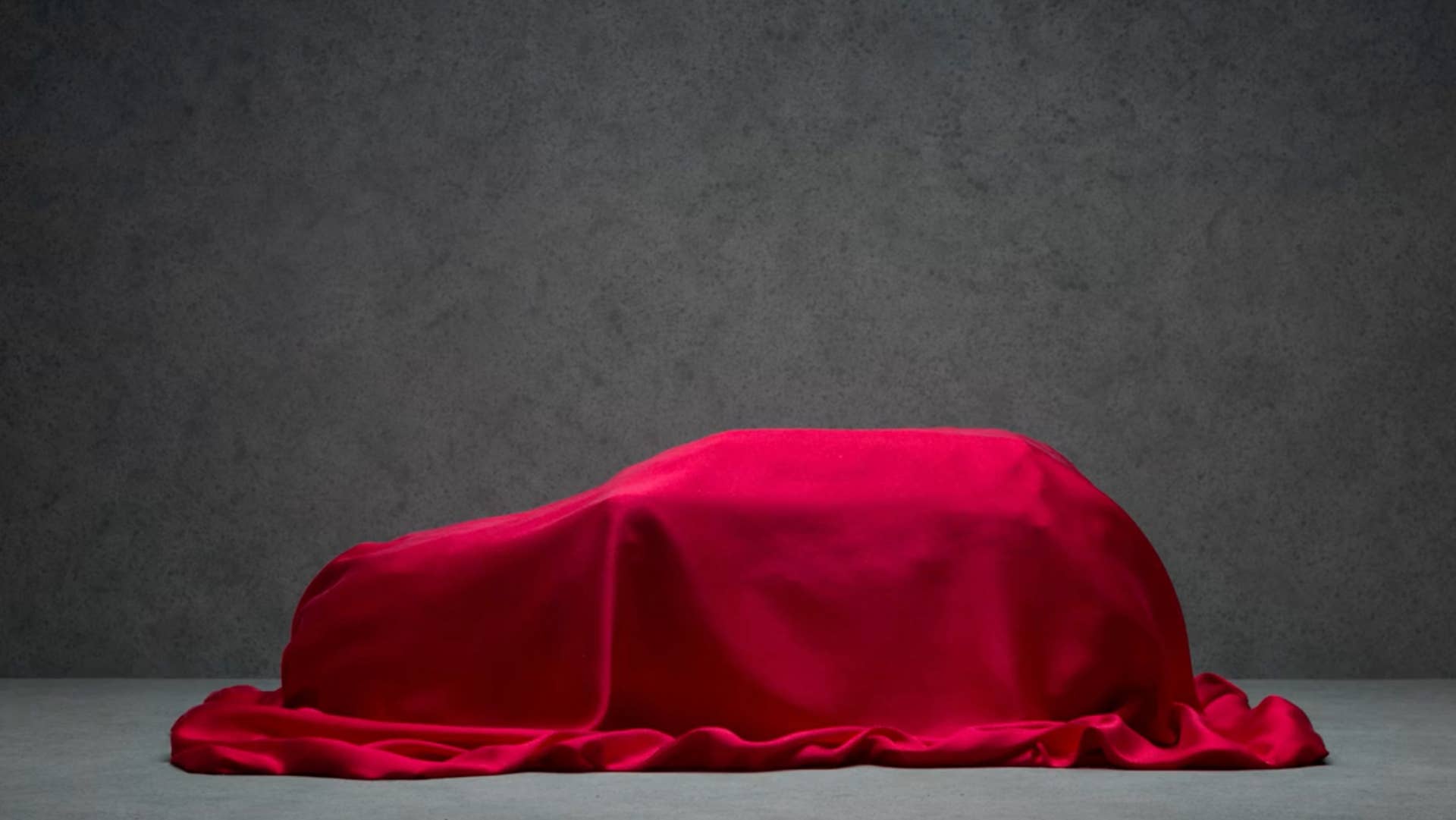 Lynk  &  Co. Crossover Teaser Image Side Profile