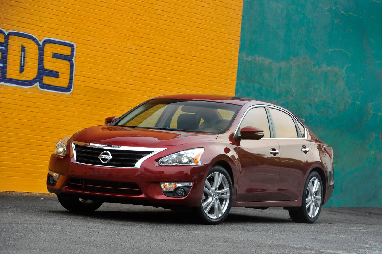 The most innovative version yet, the fifth-generation 2013 Nissan Altima builds on its strong reputation for quality and reliability and adds new levels of innovation, fuel-efficiency, dynamic performance and premium style.