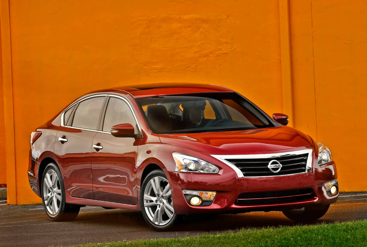 The most innovative version yet, the fifth-generation 2013 Nissan Altima builds on its strong reputation for quality and reliability and adds new levels of innovation, fuel-efficiency, dynamic performance and premium style.