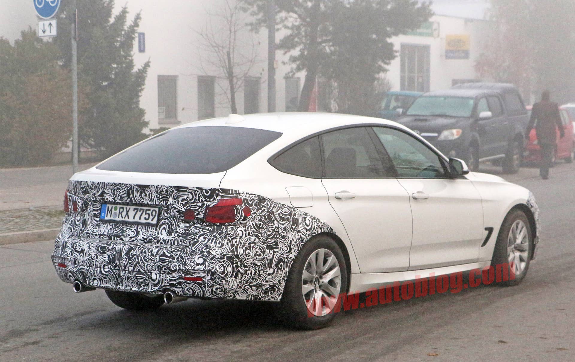 hatchback rear facelift bmw 3 series refresh