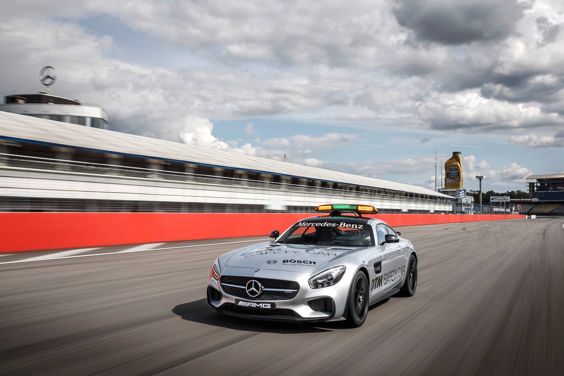 Mercedes-AMG GT DTM track front 3/4