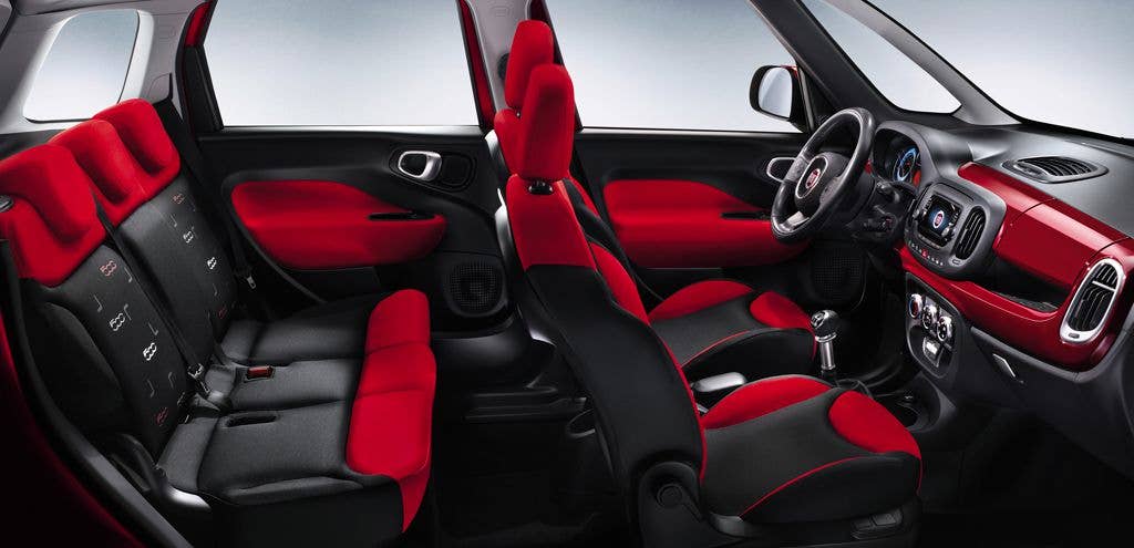 Fiat 500L cabin