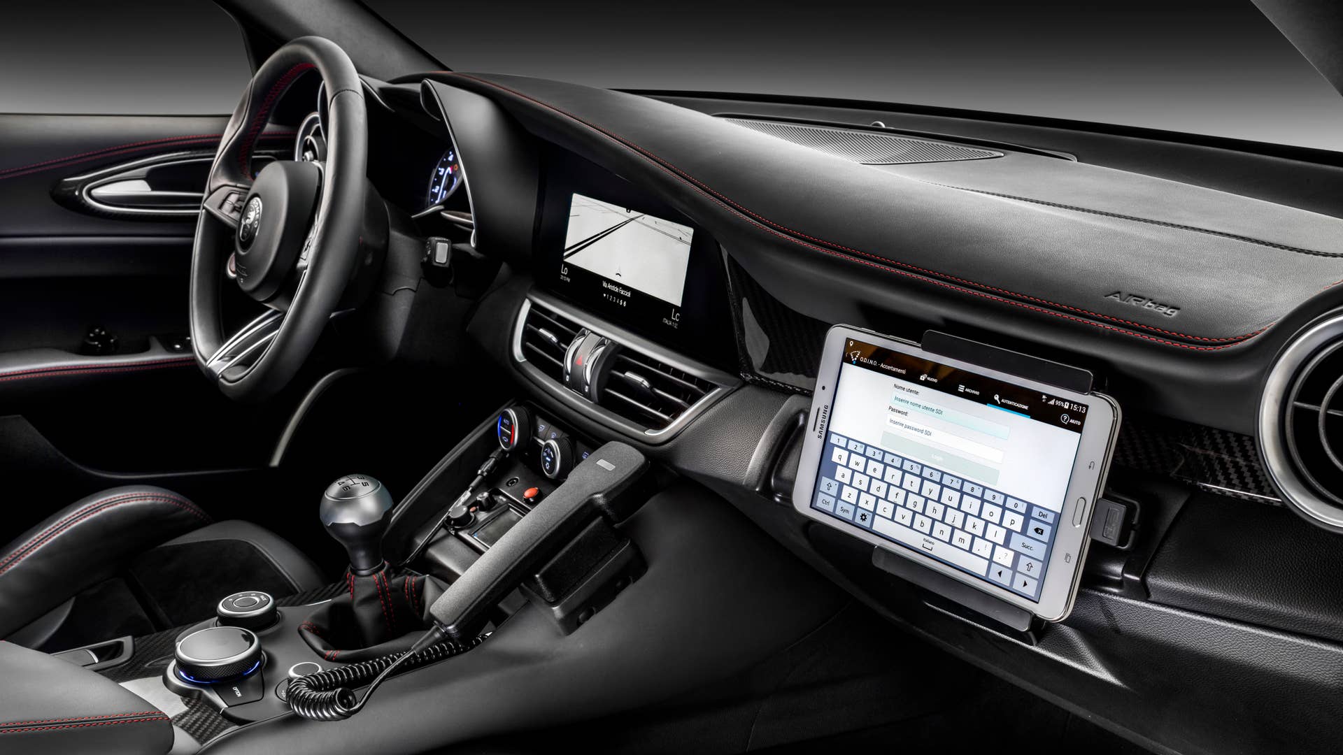 alfa romeo giulia quadrifoglio police interior