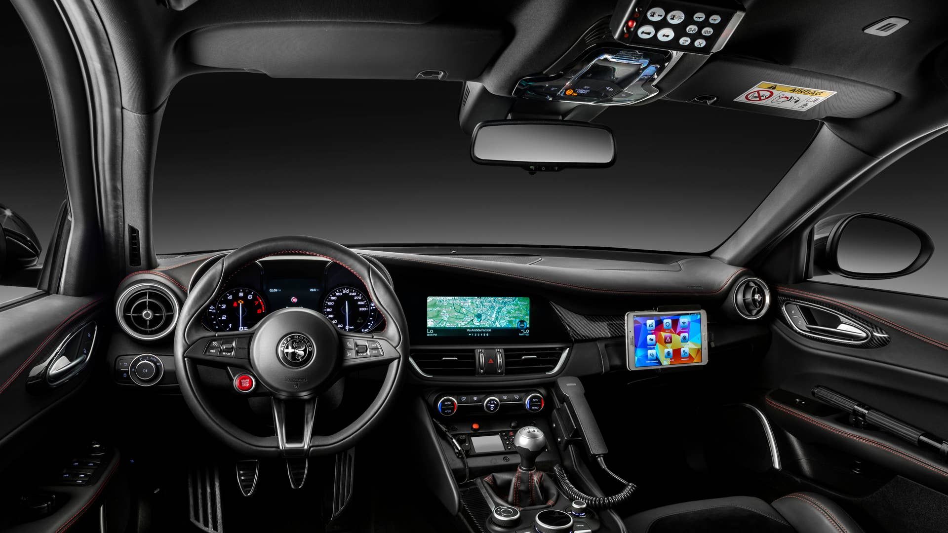 alfa romeo giulia quadrifoglio police radio phone