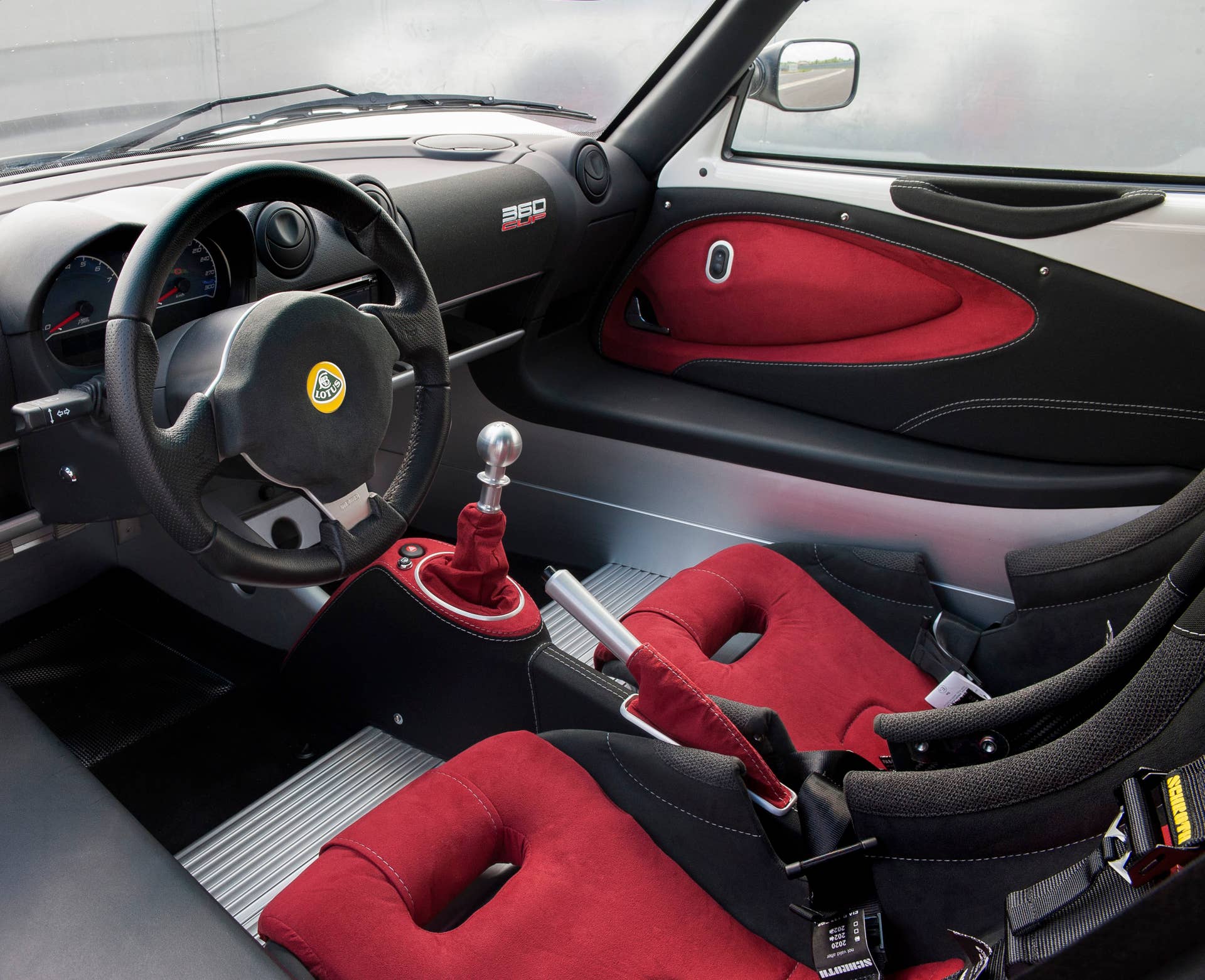 lotus exige 360 cup interior