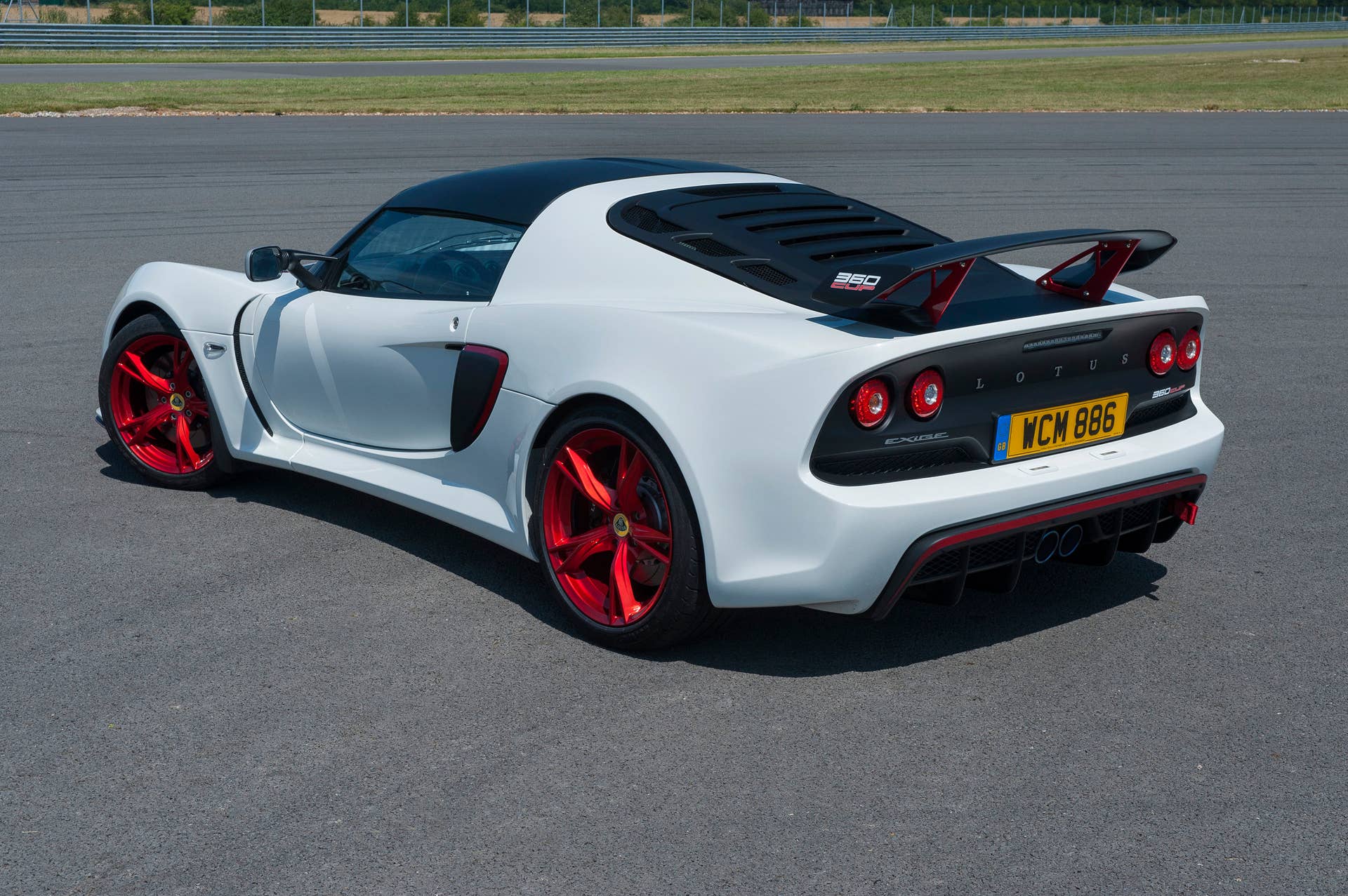 white lotus exige 360 cup rear three quarters