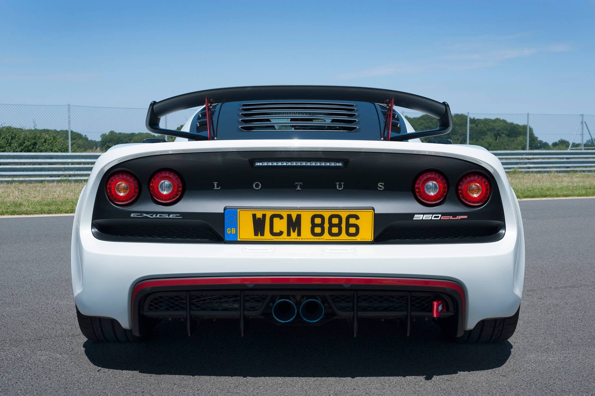 white lotus exige 360 cup back
