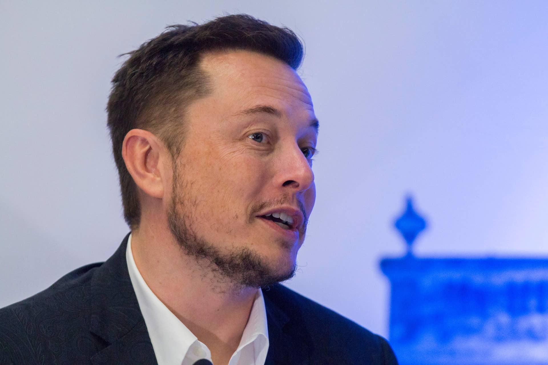 Tesla Motors CEO Elon Musk speaks at a press conference during the 67th International Astronautical Congress in Guadalajara, Mexico on September 27, 2016. / AFP / HECTOR GUERRERO (Photo credit should read HECTOR GUERRERO/AFP/Getty Images)
