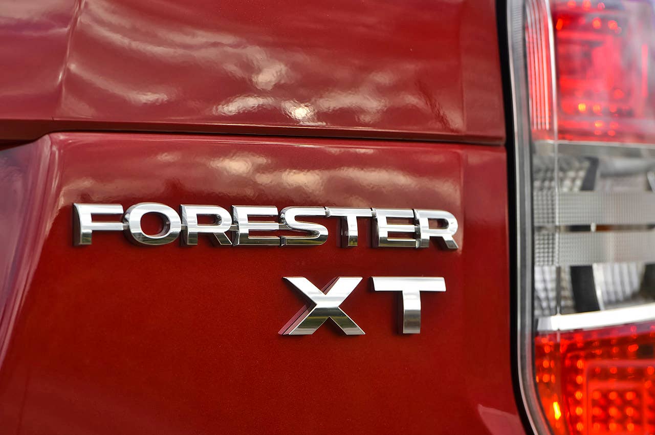 2014 Subaru Forester badge