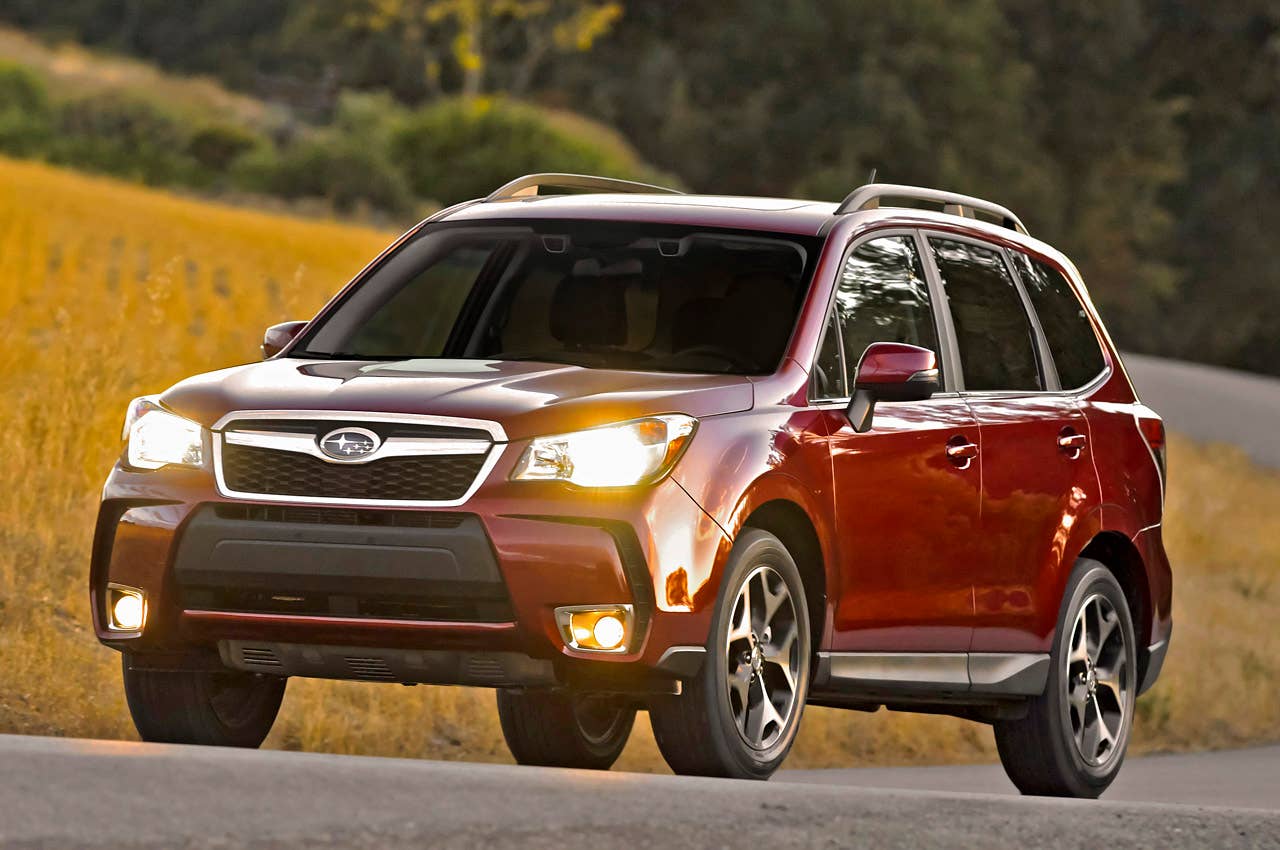 2014 Subaru Forester front 3/4 view