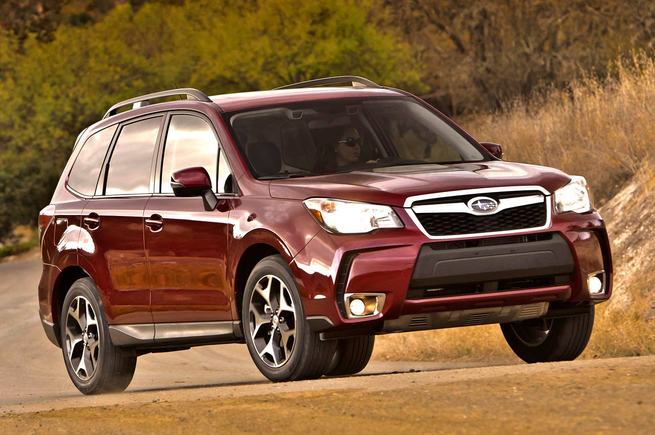 2014 Subaru Forester front 3/4 view