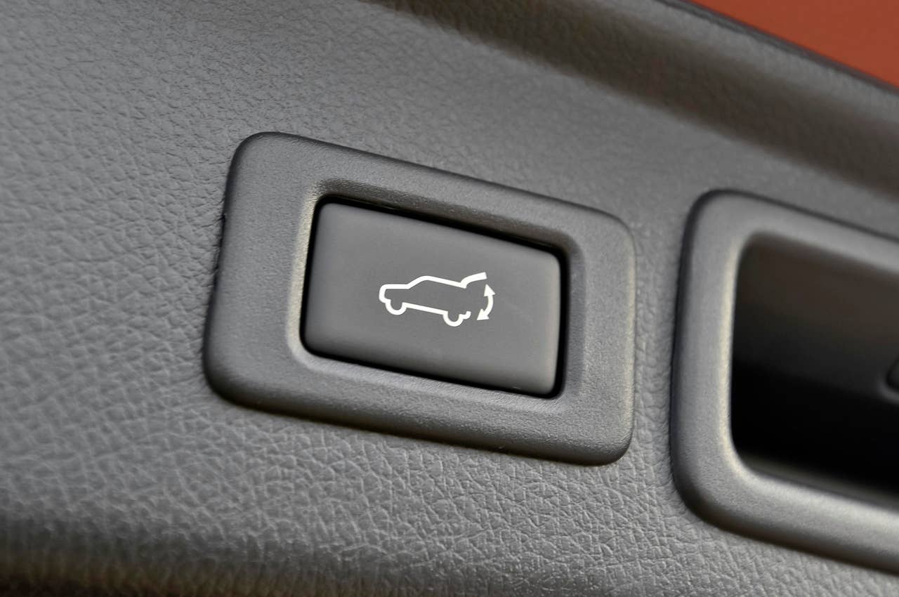 2014 Subaru Forester rear hatch button