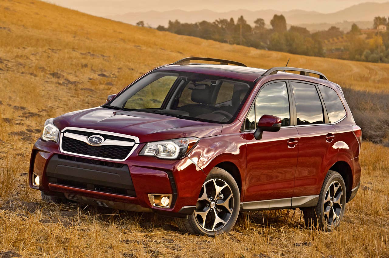 2014 Subaru Forester front 3/4 view