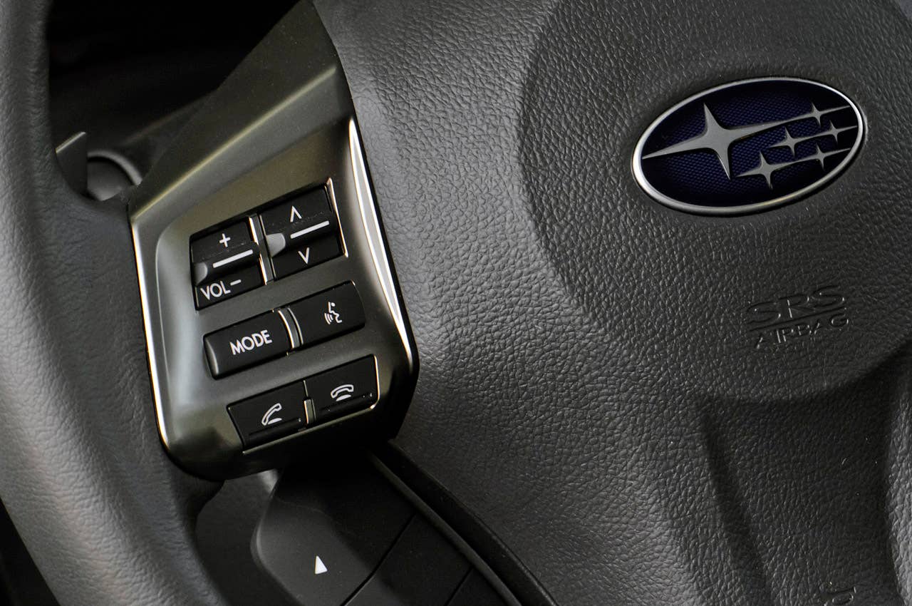 2014 Subaru Forester steering wheel controls