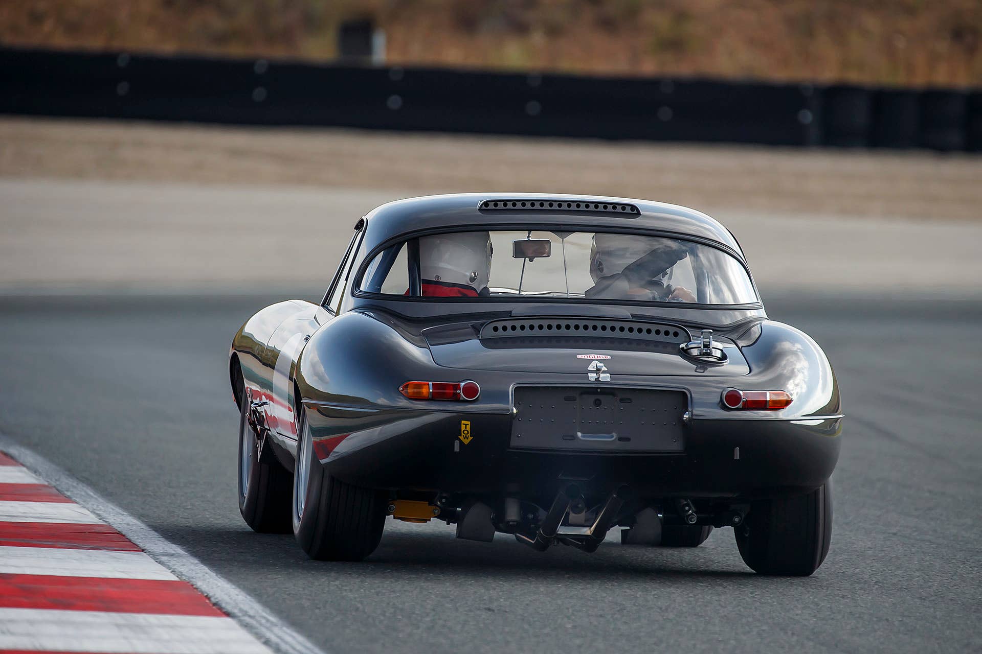 Jaguar Continuation Lightweight E-Type on track