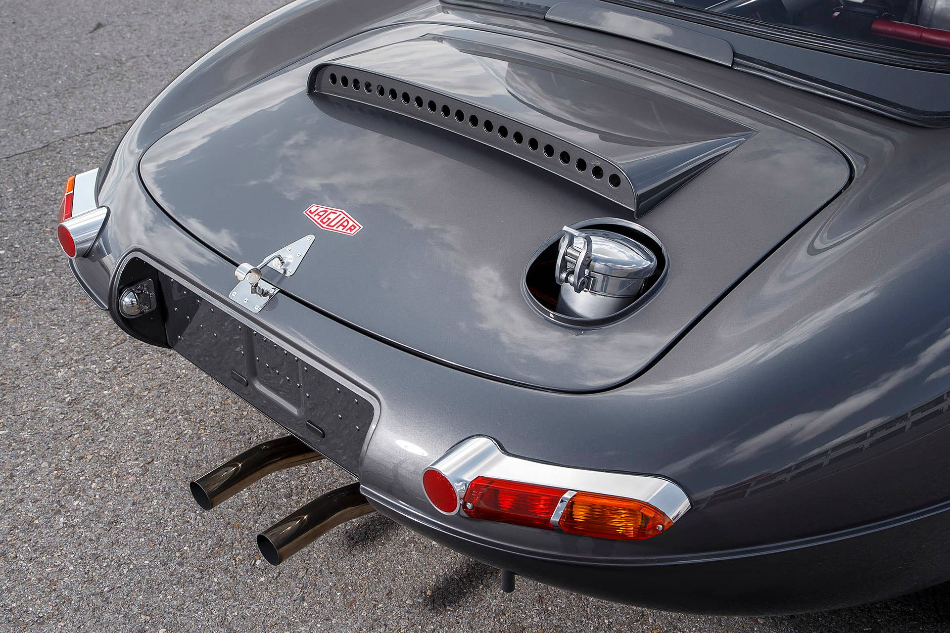 Jaguar Continuation Lightweight E-Type rear detail