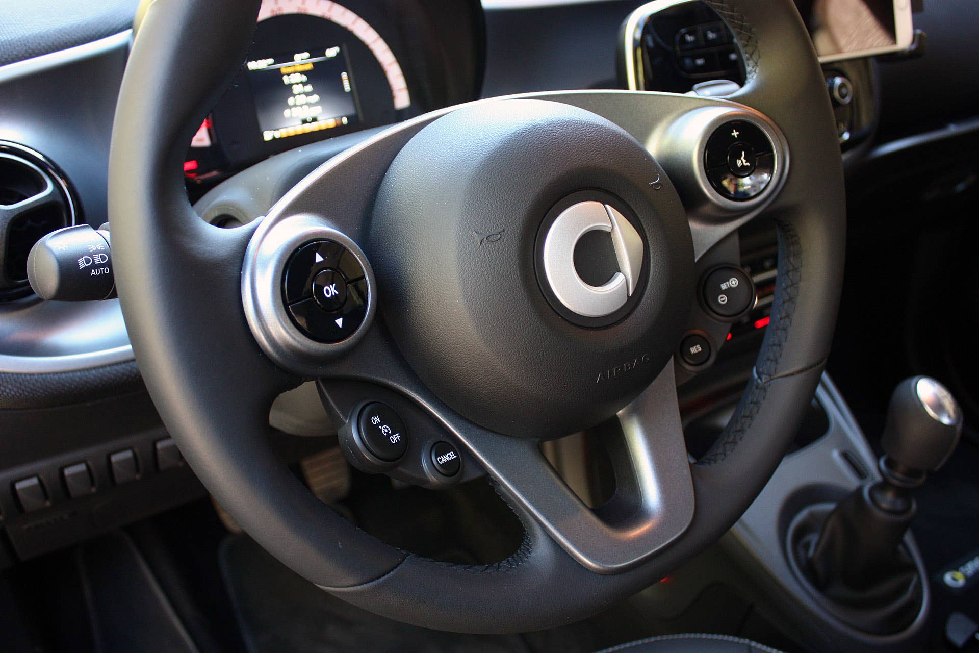 2016 Smart Fortwo steering wheel