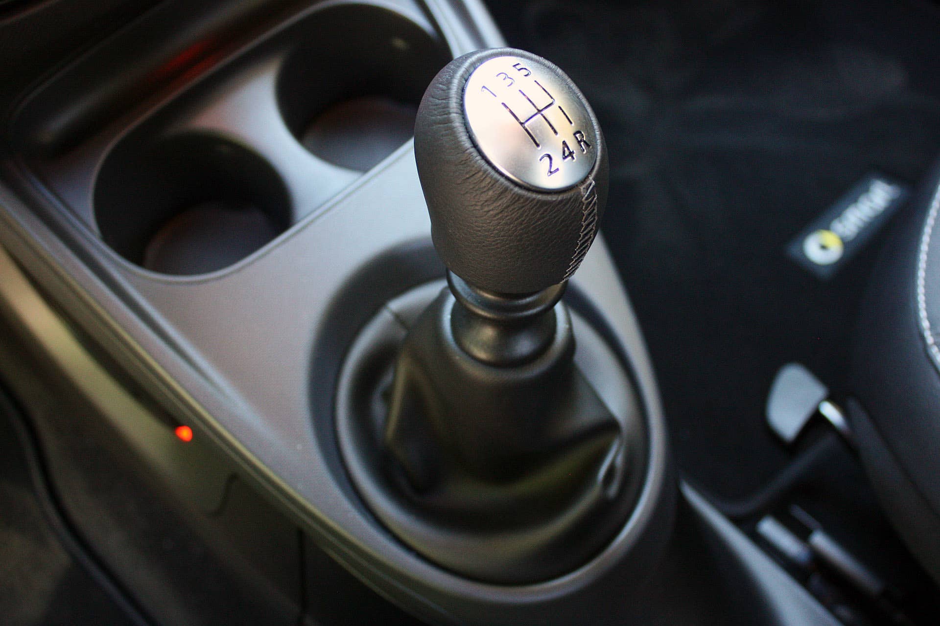 2016 Smart Fortwo shifter
