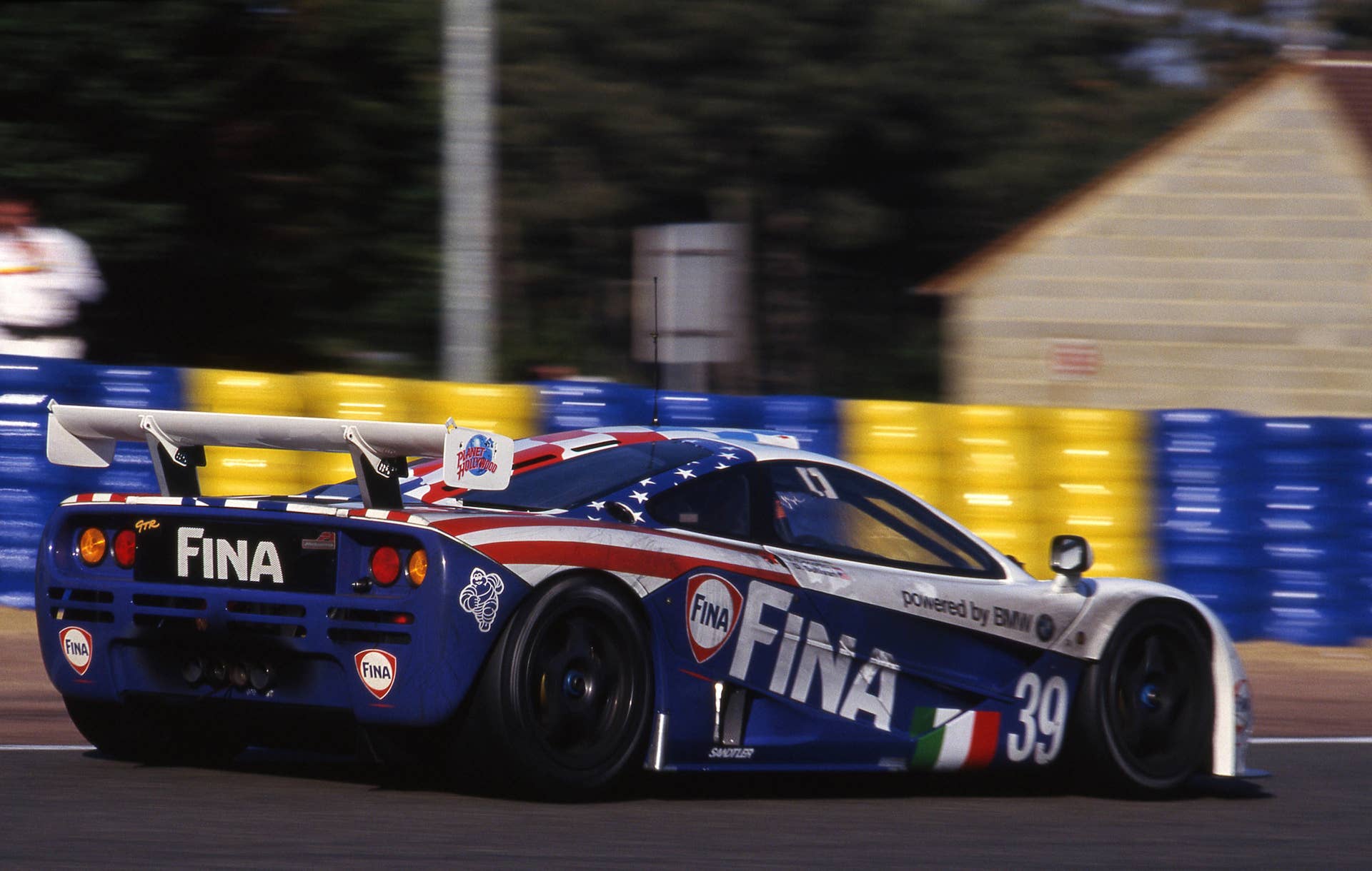 1996 McLaren F1 GTR #17R Fina Le Mans