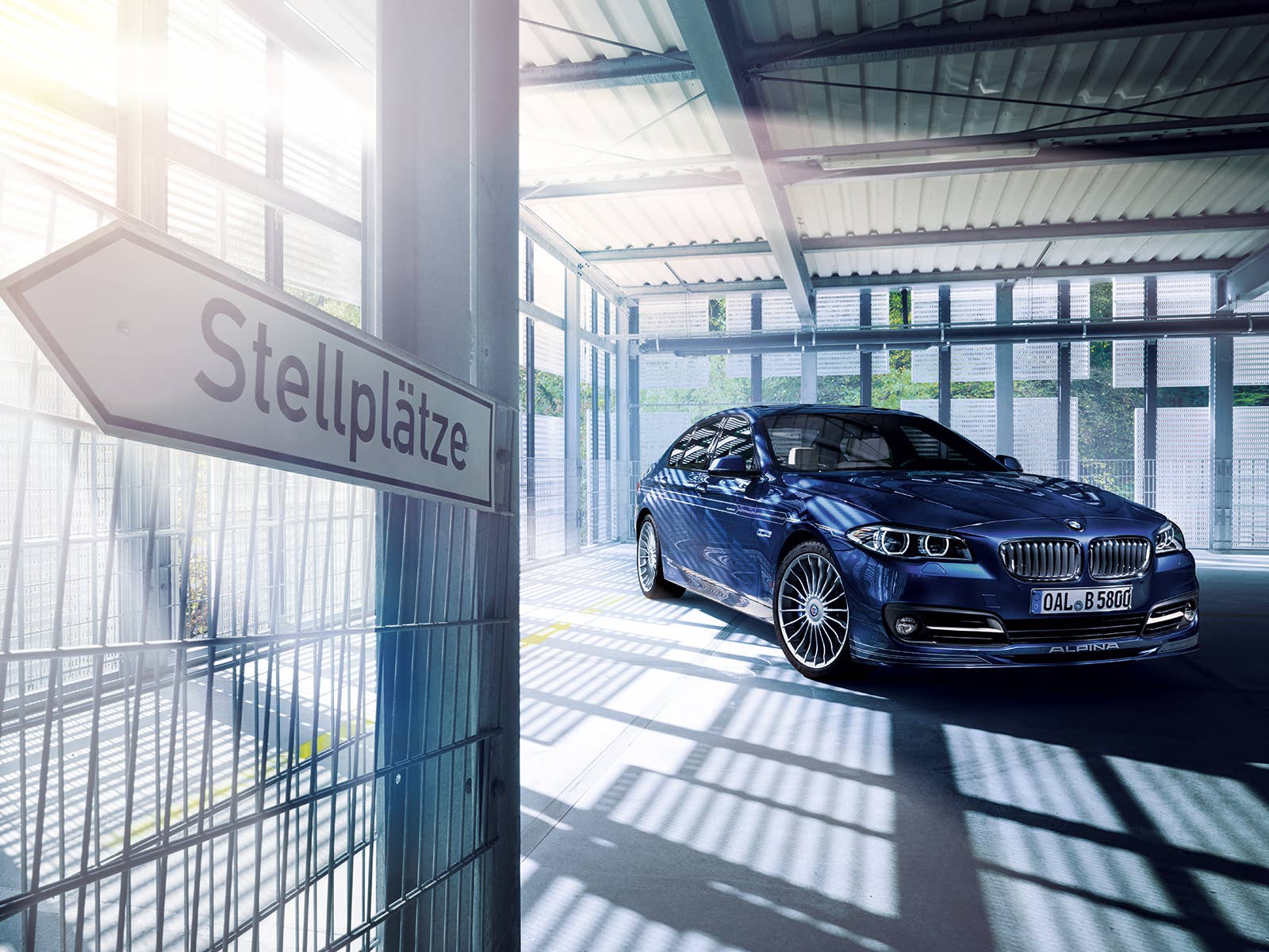 2016 BMW Alpina B5 Biturbo front 3/4