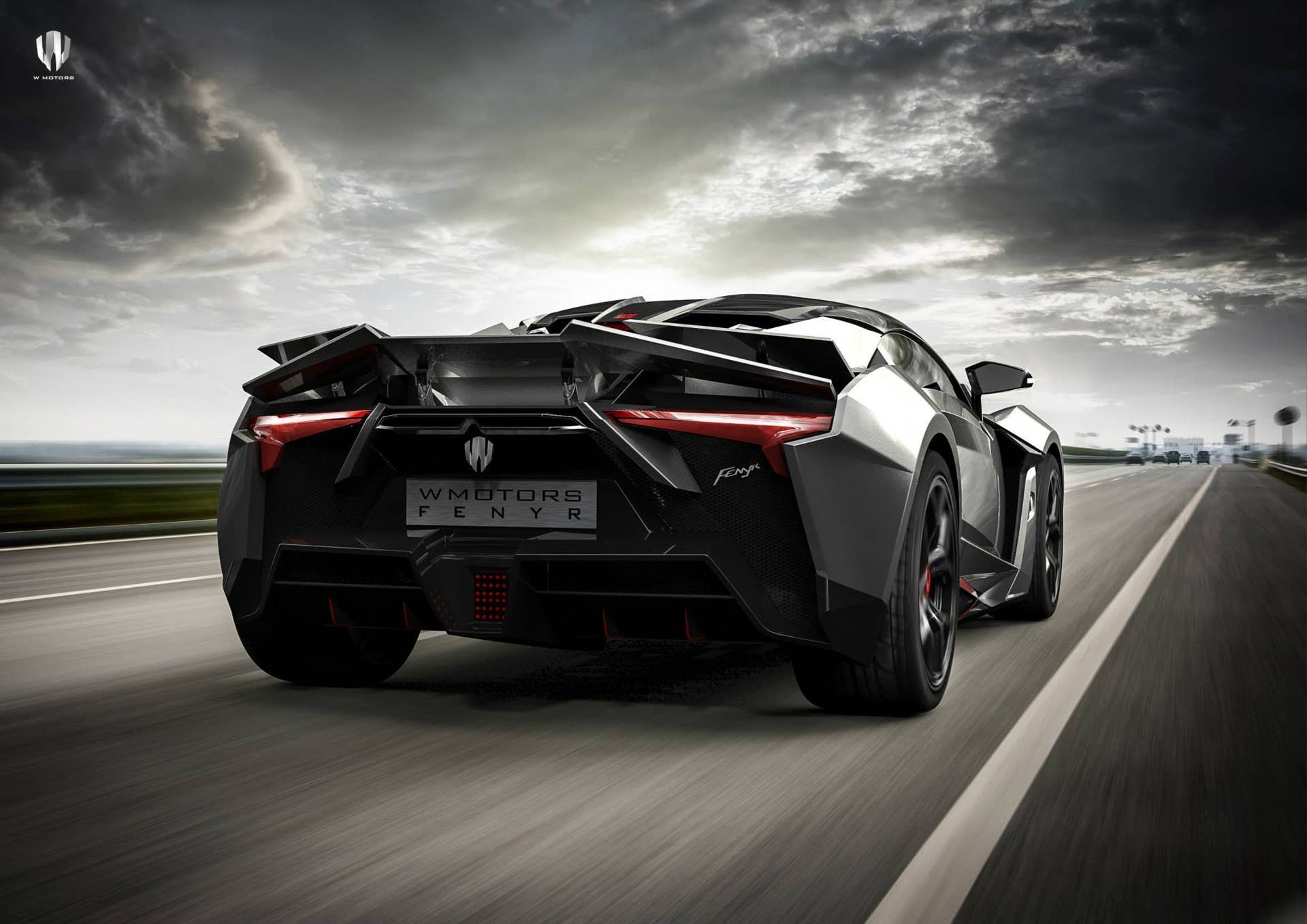 W Motors Fenyr SuperSport moving rear 3/4
