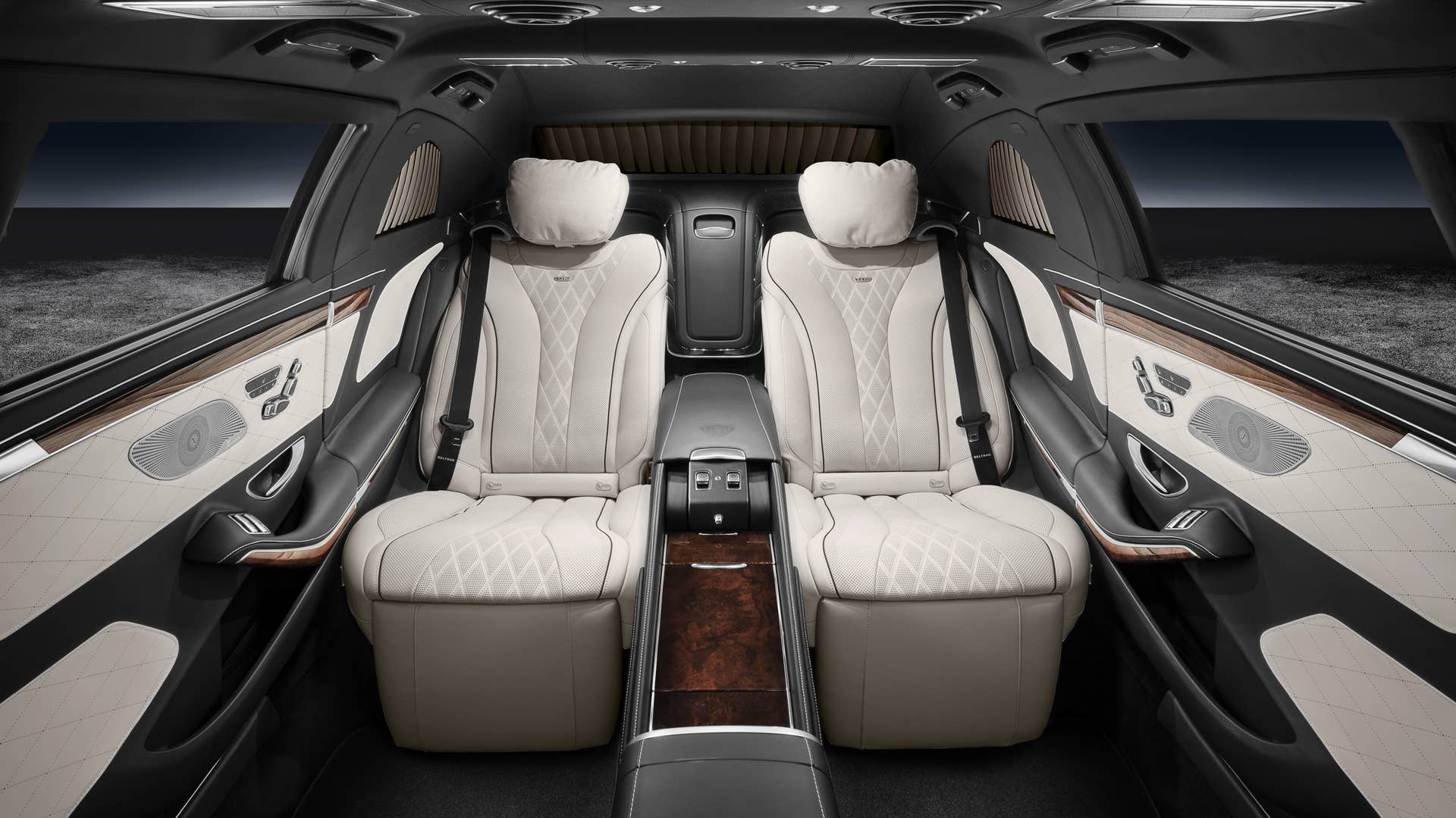2017 Mercedes-Maybach Pullman Guard
