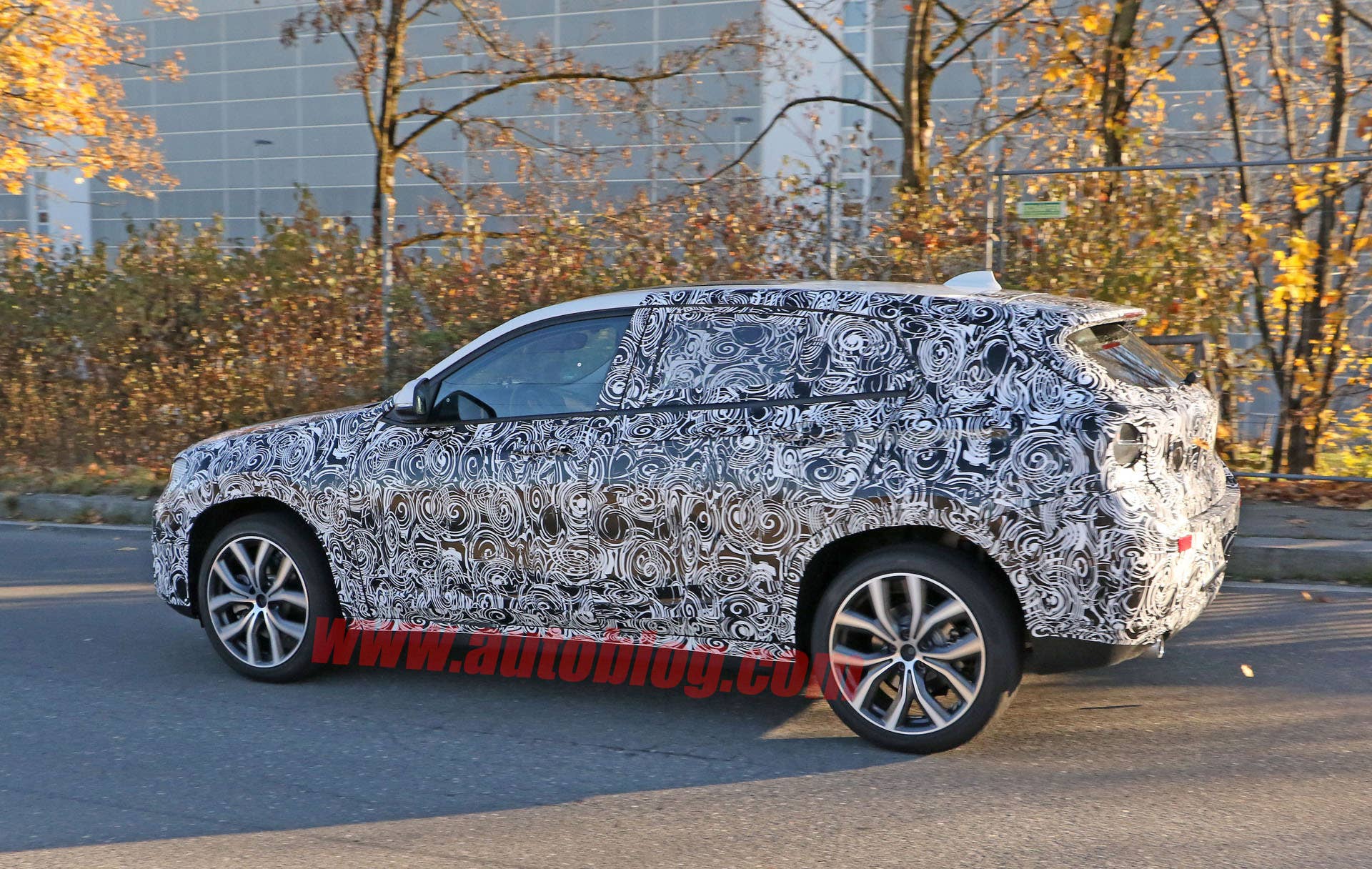 x2 bmw crossover spied camouflage