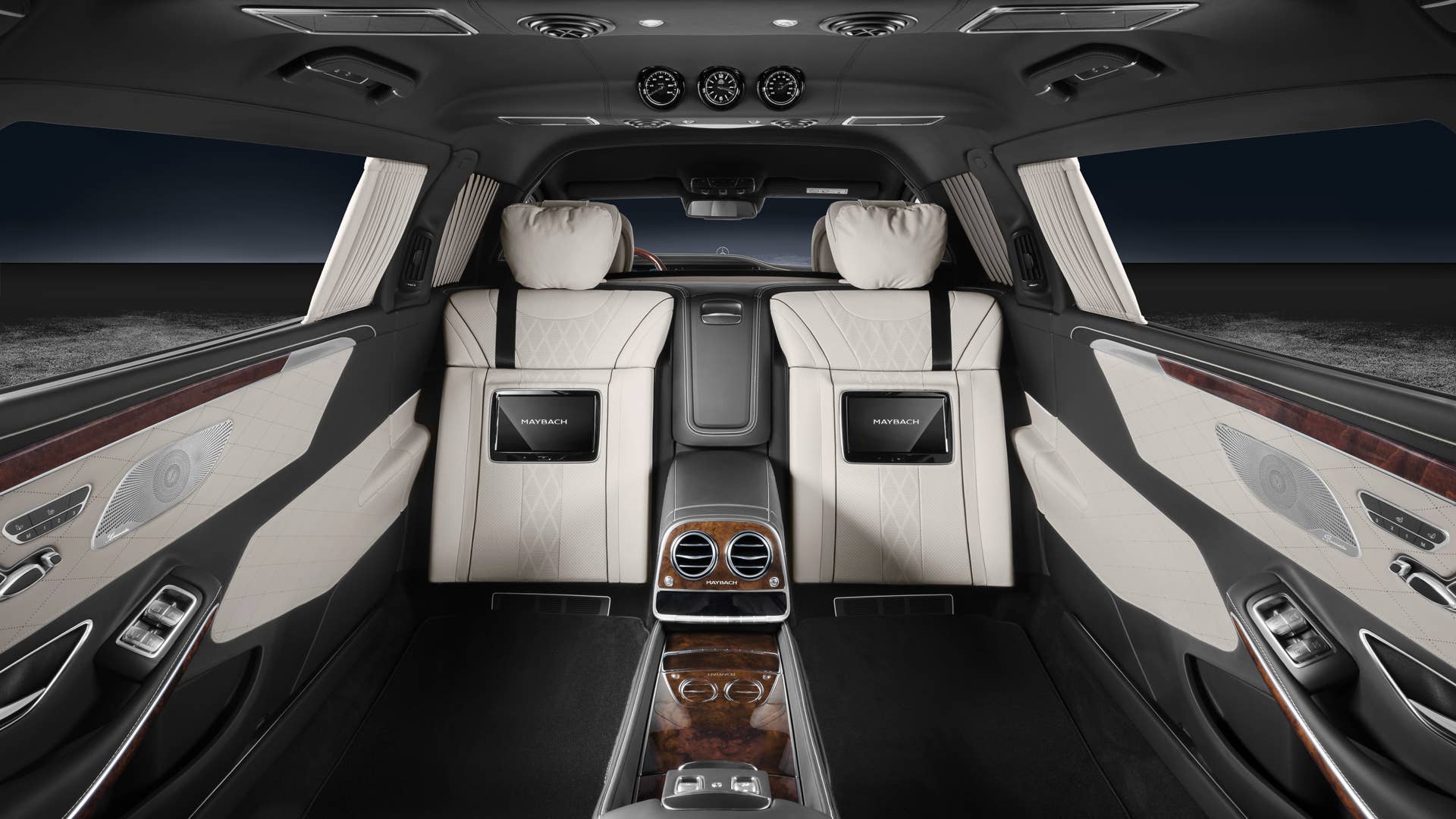 2017 Mercedes-Maybach Pullman Guard
