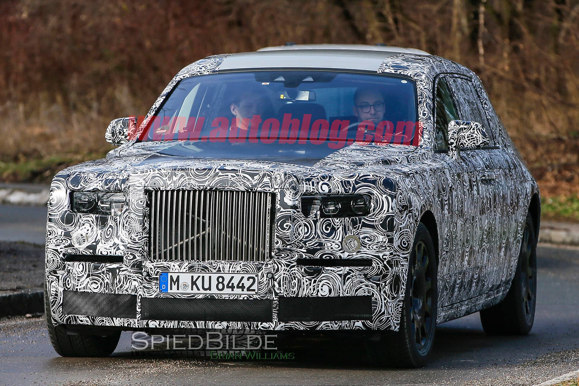 rolls-royce phantom grille camo spied