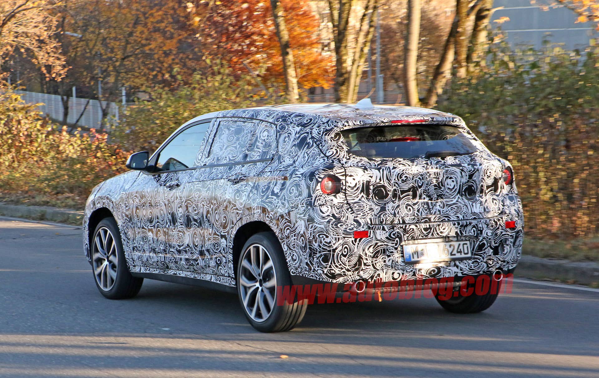 rear x2 cuv bmw camouflage taillights