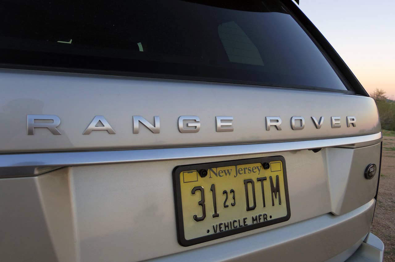 2013 Land Rover Range Rover badge