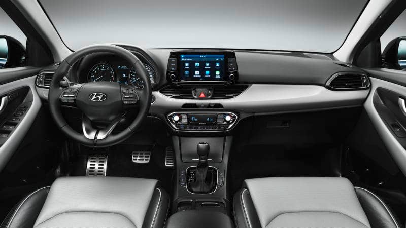 2017 Hyundai i30 interior