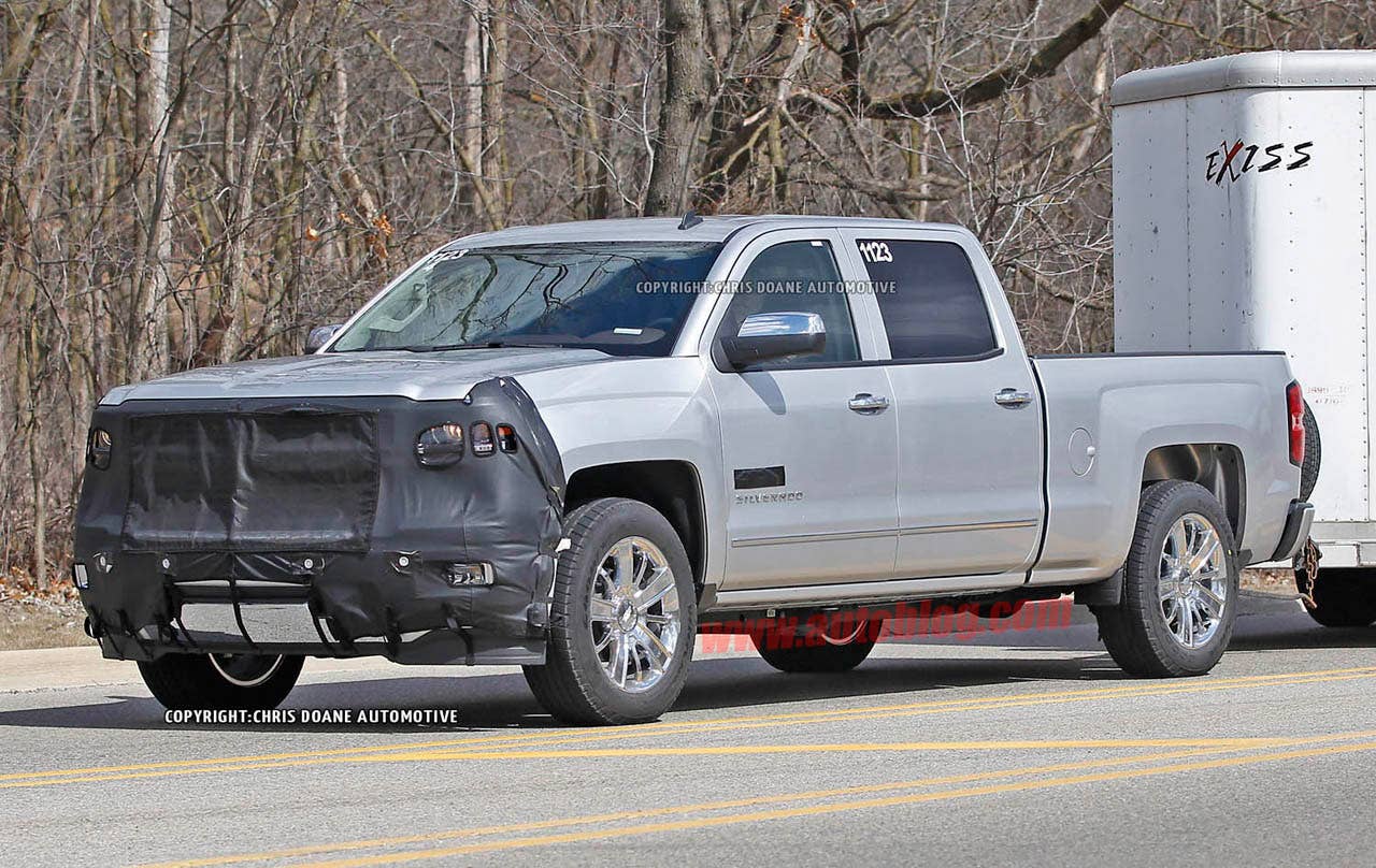 Chevrolet Silverado High Country Spy Shots side