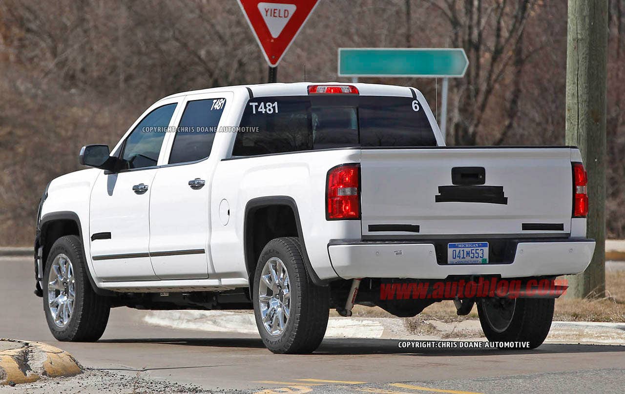 Chevrolet Silverado High Country Spy Shots rear 3/4