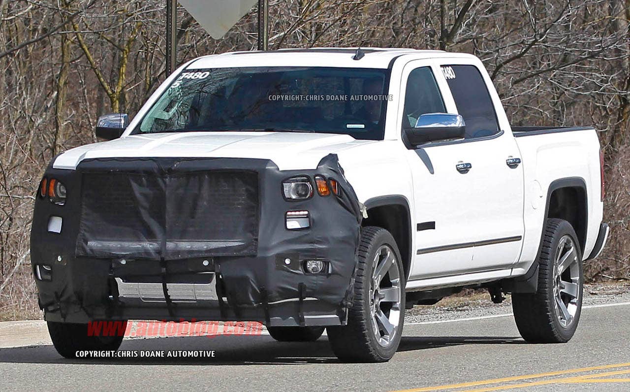 Chevrolet Silverado High Country Spy Shots front 3/4