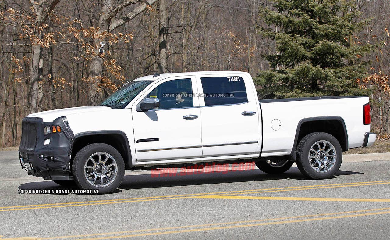 Chevrolet Silverado High Country Spy Shots side