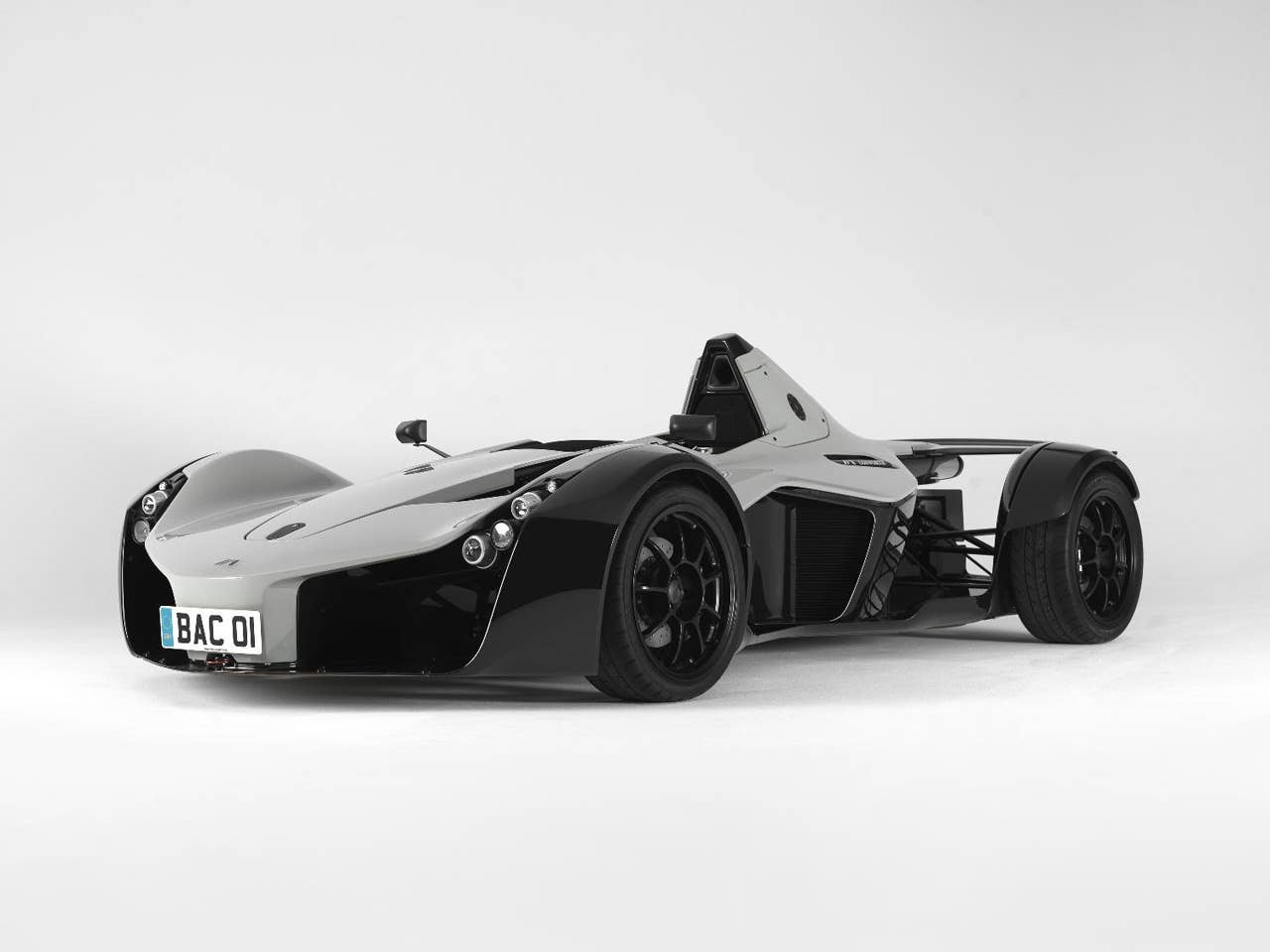 BAC Mono front 3/4