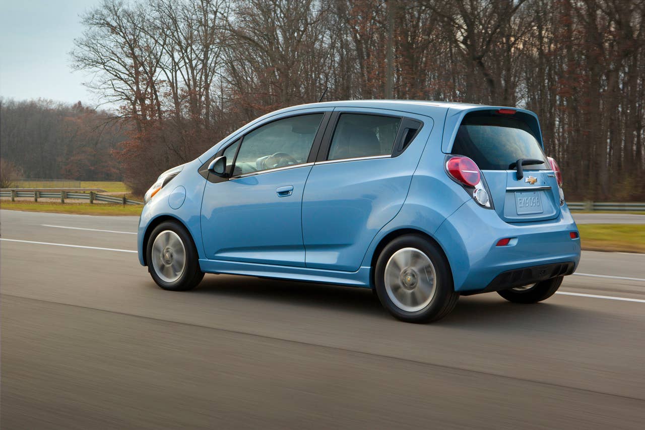 The 2014 Chevrolet Spark EV, unveiled at the 2012 Los Angles Auto Show, packs smart performance and connectivity technologies into an affordable five-door urban mini car priced at under $25,000 with tax incentives. Expected to have among the best range in segment, the Spark EV also has 400 lb-ft of torque and can charge up to 80% in 20 minutes with optional SAE Combo fast charger. Aerodynamic treatments throughout the exterior enhance Spark EV's range.
