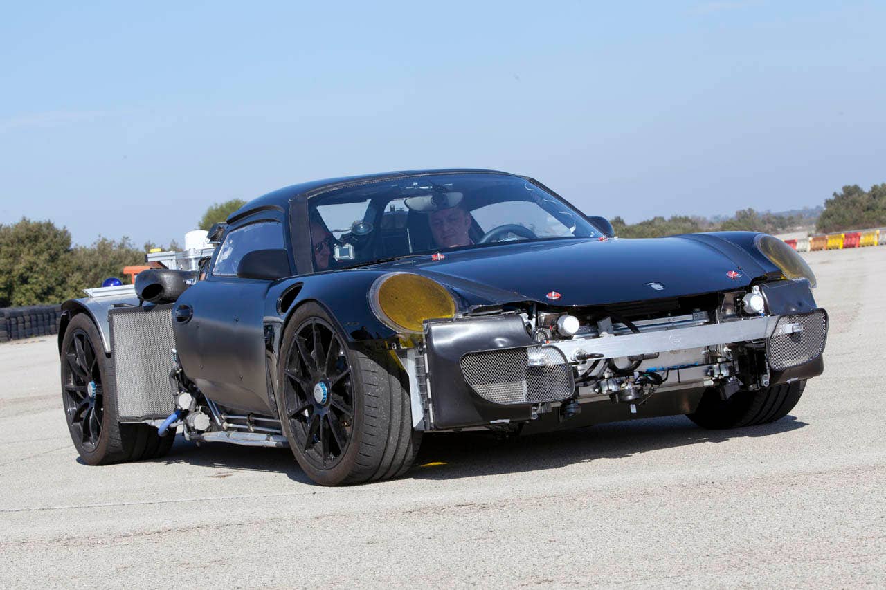Porsche 918 Spyder front 3/4