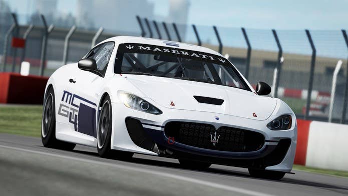 2010 Maserati Gran Turismo MC GT4