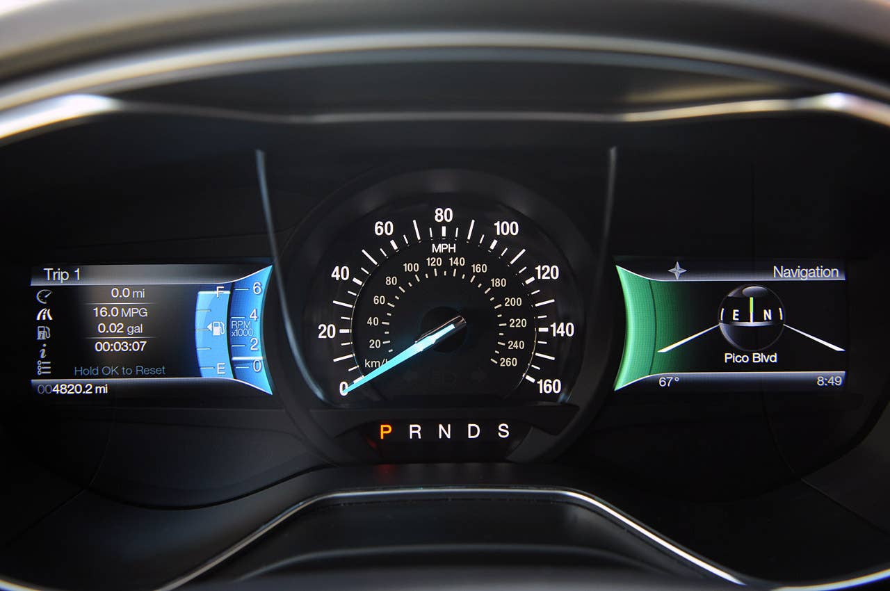 2013 Ford Fusion gauges