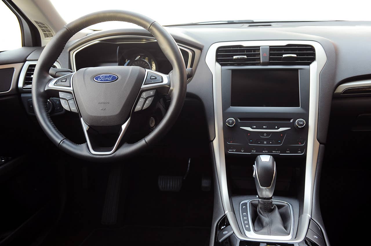 2013 Ford Fusion interior